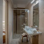 Tufo Bianco Relais
