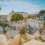 Tufo Bianco Relais Bed & Breakfast 4*