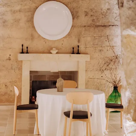 Tufo Bianco Relais