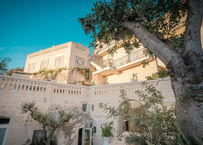 Tufo Bianco Relais Bed & Breakfast 4*